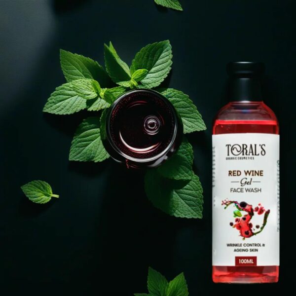 Toral's Red Wine Gel Face Wash - Image 2